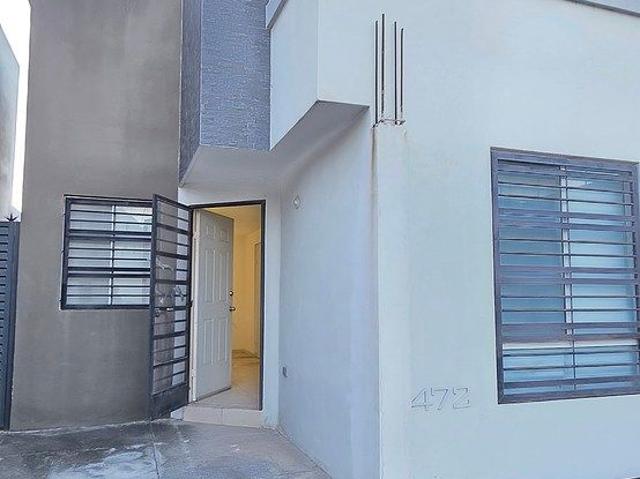 CASA EN RENTA EN APODACA