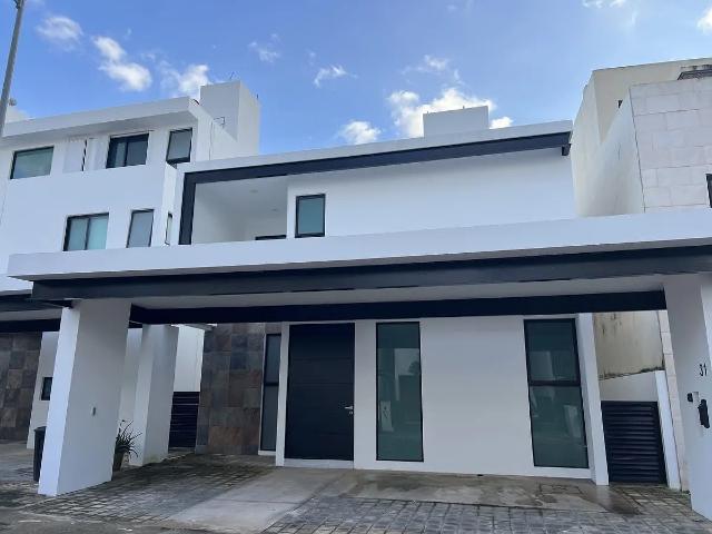 CASA EN RENTA EN AQUA RESIDENCIAL, CANCÚN