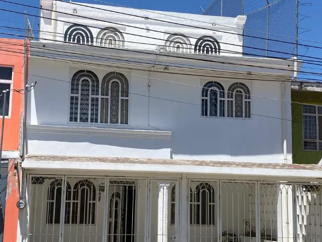 Casa en Renta en Arcos de Zapopan, Ubicación Privilegiada