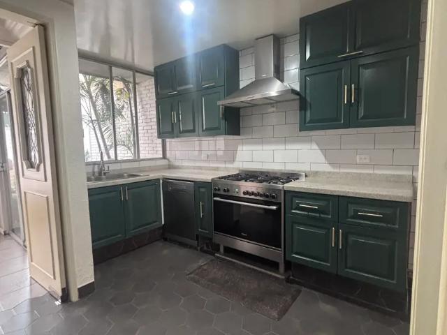 Casa en renta en Arcos del Sur, Puebla, Puebla