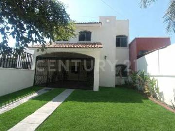 Casa en alquiler en Colima, Colima - Despacho