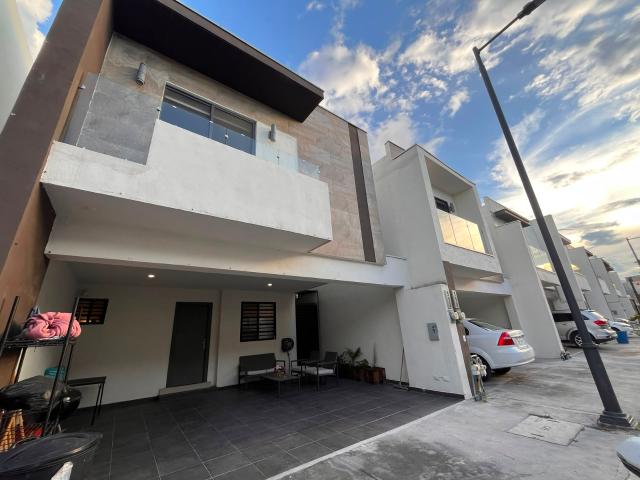 CASA EN RENTA EN ARBADOS FLORESTA, APODACA NL