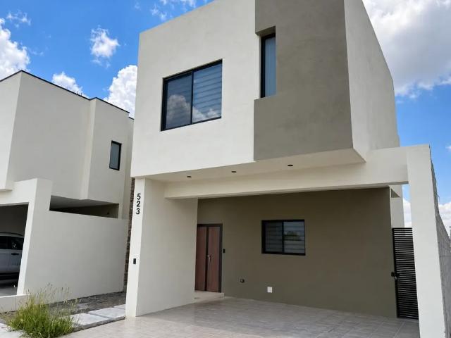 CASA EN RENTA EN ARTEAGA, COAH