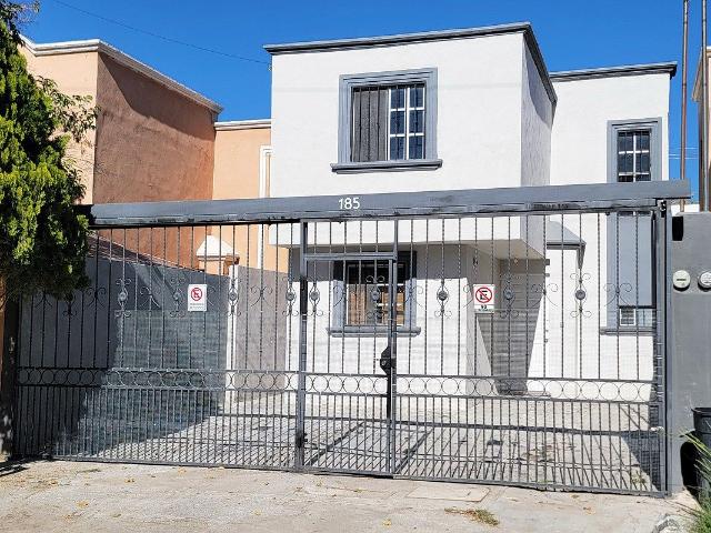 Casa en RENTA en Balcones de La Aurora