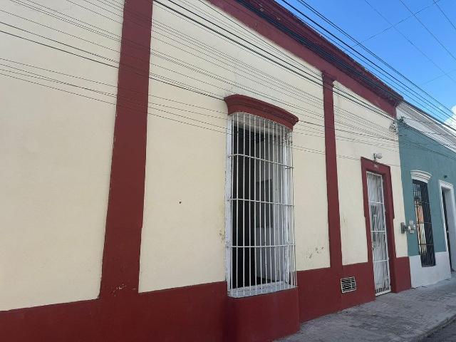 CASA EN RENTA EN BARRIO SANTIAGO, PARA EXTRANJEROS