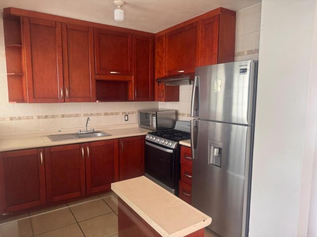 Casa en renta en Bonaterra residencial coto 2