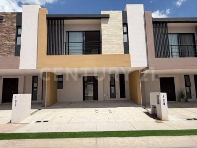 Casa en renta, en Bosques de Breda, en León, Gto