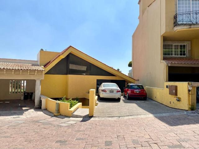 Casa en renta Bosques de las Lomas