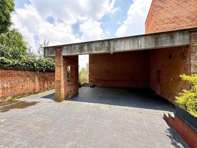 Casa En Renta En Bosques De Las Lomas