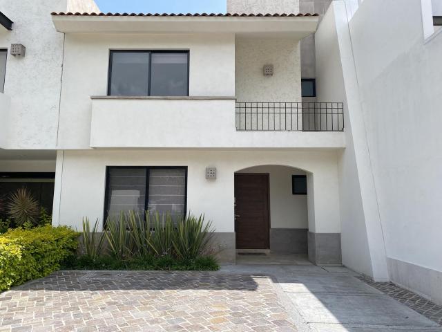 CASA en RENTA en Bosques del Pedregal