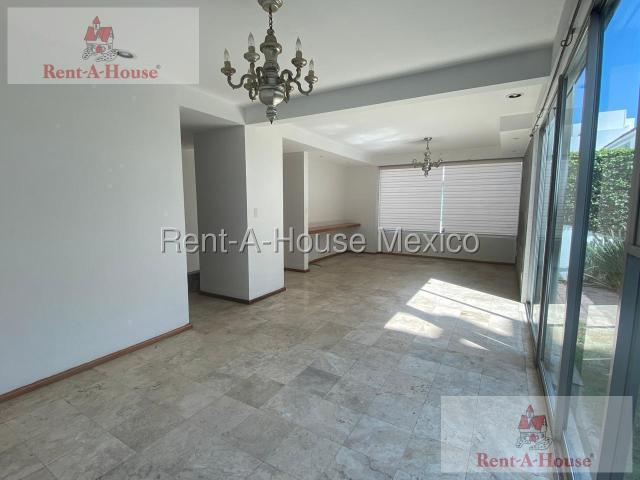 Casa en Renta en Cuajimalpa, Cuajimalpa de Morelos RG 27 51