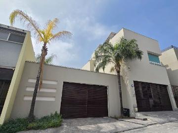 Casa en Renta en Cumbres Elite 8o Sector, Monterrey