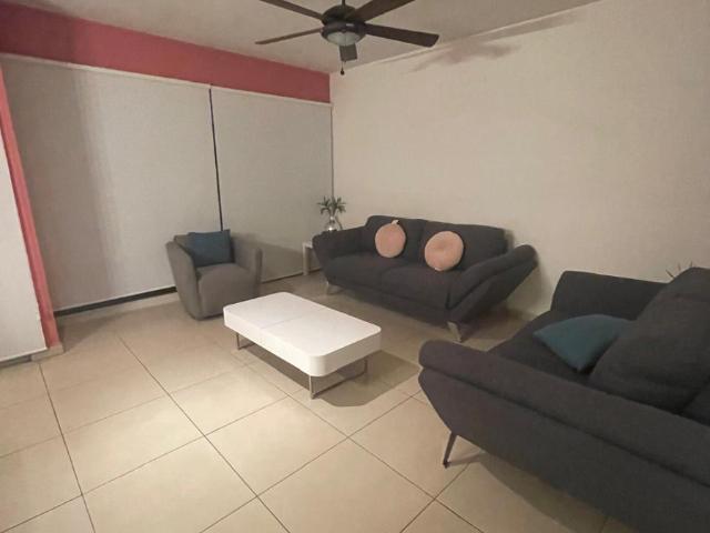 Casa en Renta en Cumbres Elite Sector la Hacienda, Monterrey