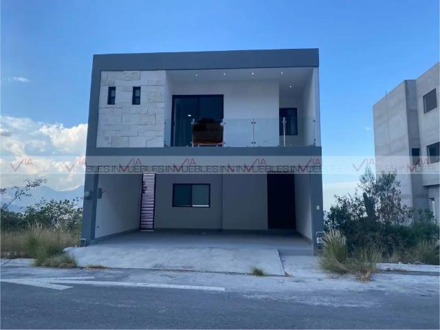 Casa en renta en Cumbres Elite Premier, García, Nuevo León
