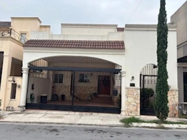 Casa en renta en Cumbres Santa Clara, Monterrey, Nuevo León