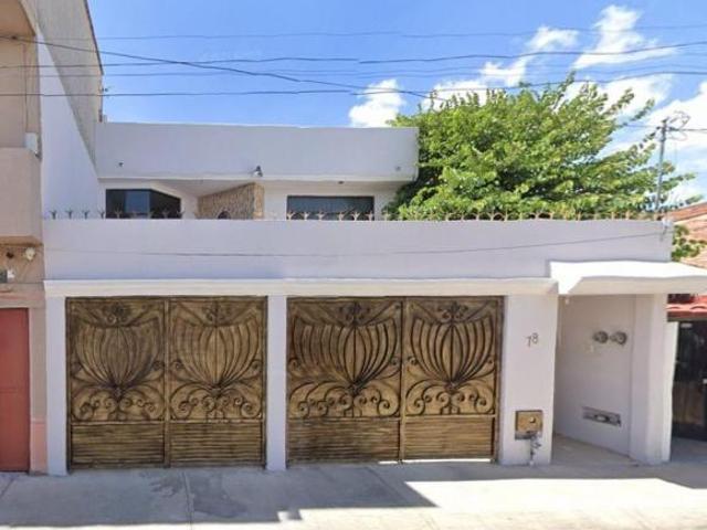 Casa en renta en C. Fernando Montes de Oca, Niños Heroes, Santiago de Querétaro, Qro