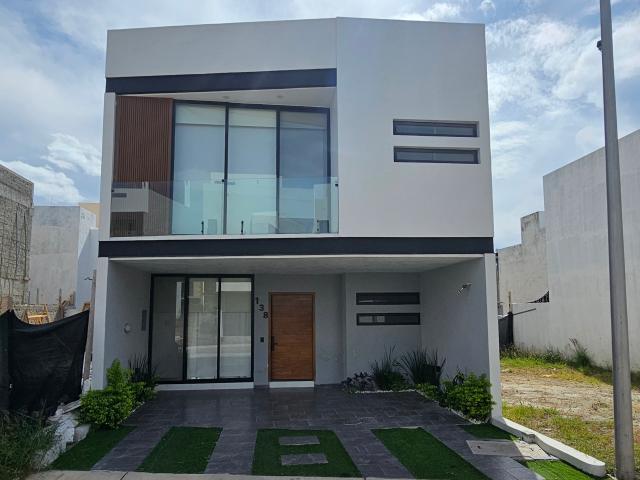 Casa en RENTA en Capital Norte