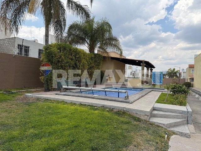 CASA EN RENTA EN CD. DEL SOL