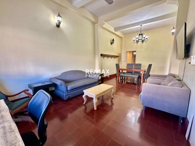 CASA EN RENTA EN CENTRO