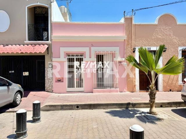 CASA EN RENTA EN CENTRO HISTÓRICO