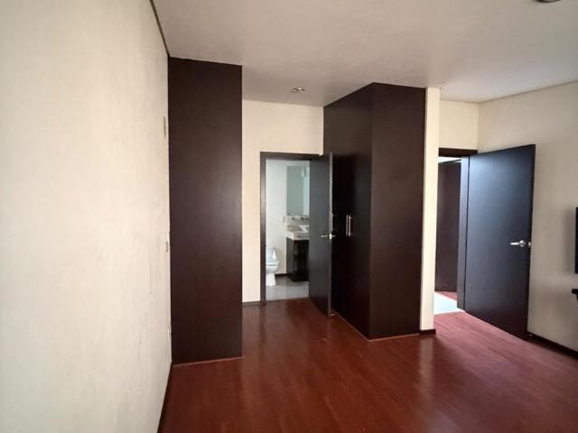 CASA EN RENTA EN CERCA DE TOWN SQUARE, METEPEC