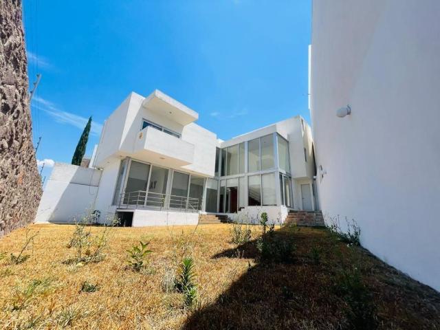 Casa en renta en Cerrada del Pedregal Residencial, San Luis Potosí, San Luis Potosí