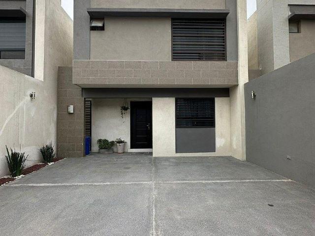Casa en Renta en Cerradas Magenta, Apodaca, N.L
