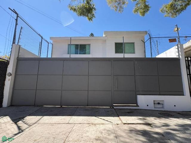 Casa en Renta en Chapalita