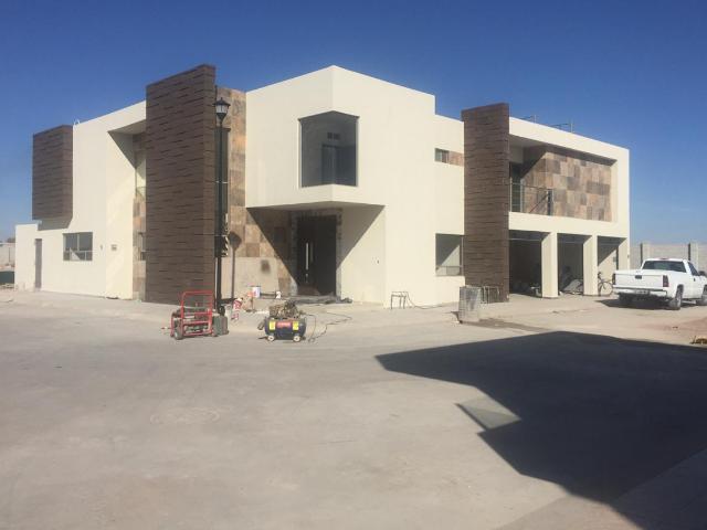 CASA EN RENTA EN CIRCUITO LOBO