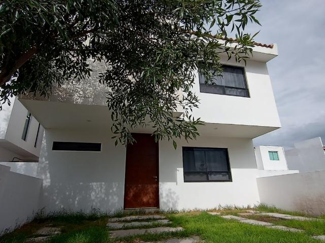 Casa en Renta en Ciudad Maderas, El Marqués, Condominio Arce