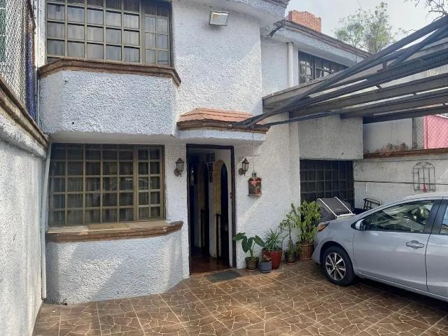 Casa en Renta en Ciudad Satelite, Naucalpan de Juárez, México