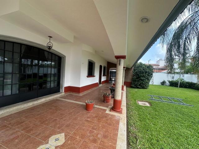 CASA EN RENTA EN CLUB CAMPESTRE