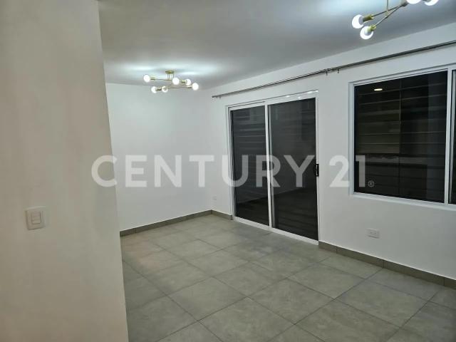 CASA EN RENTA EN COL. CONSTANZA RESIDENCIAL EN GUADALUPE NUEVO LEON