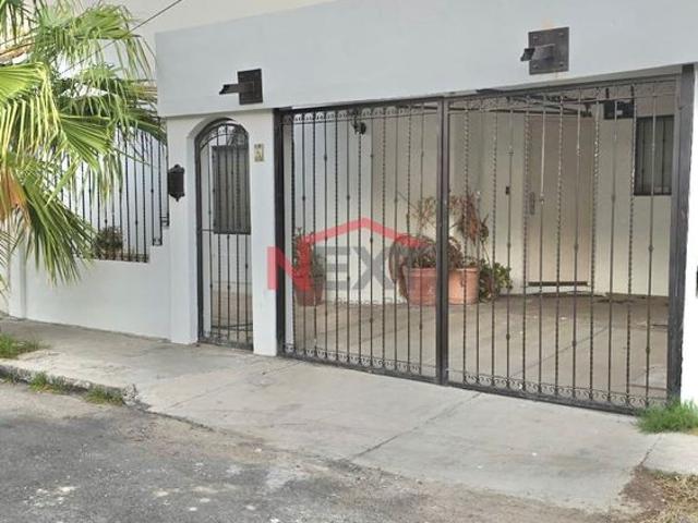CASA EN RENTA EN COL. LAS QUINTAS