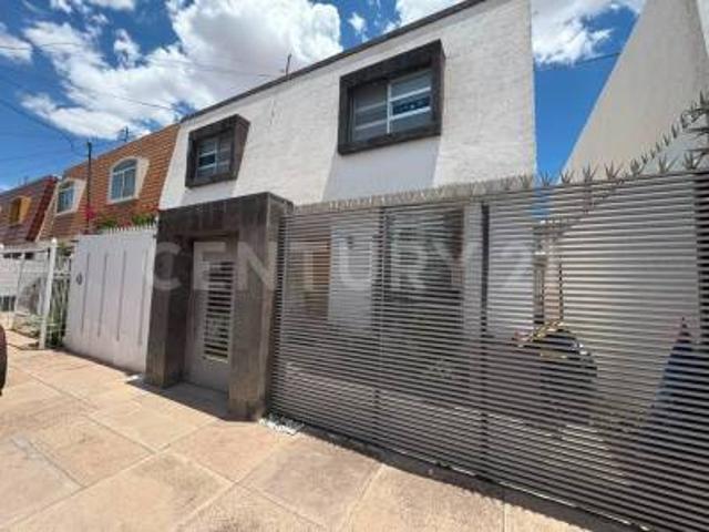 Casa en Renta en Col. Santa Rita, Chihuahua