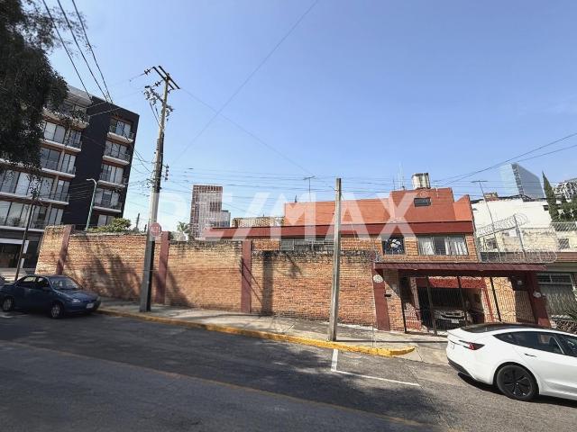 Casa en RENTA en Colonia Country Club