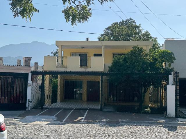 Casa en renta en Colonial La Silla, Monterrey, N.L