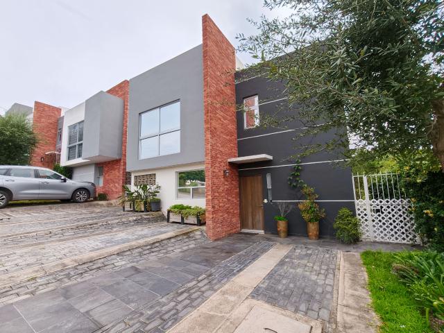 Casa en Renta en Colinas de San Isidro, Zapopan