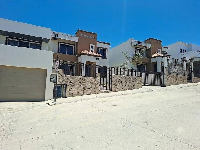 CASA EN RENTA EN COLINAS DEL MAR, ENSENADA, BAJA CALIFORNIA