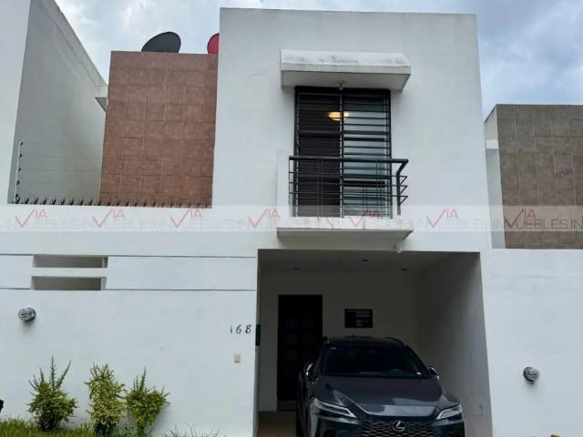 Casa en renta en Colinas del Huajuco, Monterrey, Nuevo León