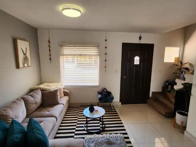 Casa en renta en Colinas del Rey, Tijuana, Baja California