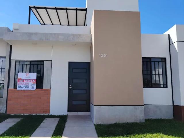 Casa en renta en comunidad cerrada en Villa de Álvarez, Colima