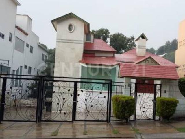 Casa en Renta en Condado de Sayavedra, Atizapán
