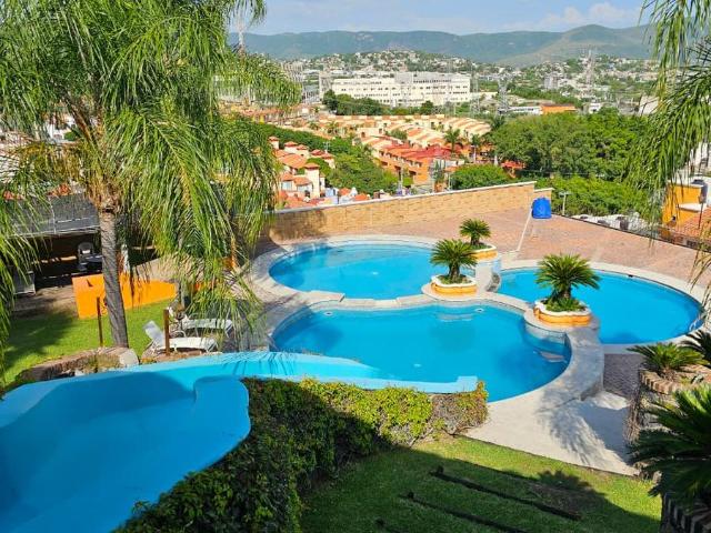 CASA EN RENTA EN CONDOMINIO,AL SUR DE CUERNAVACA EN BURGOS BUGAMBILIAS