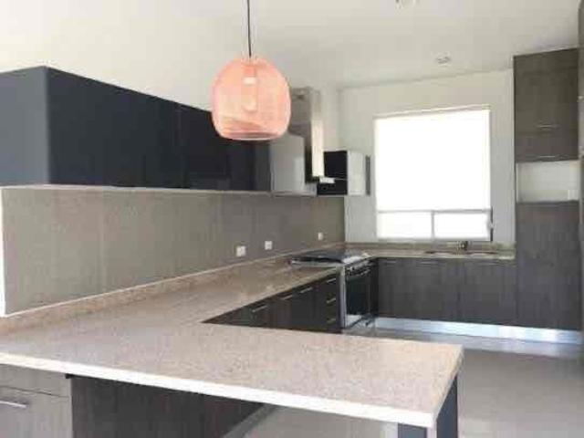 casa en renta en condominio del molino