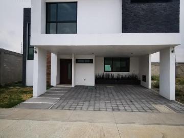 Casa en renta en Mexicaltzingo México - Bodega