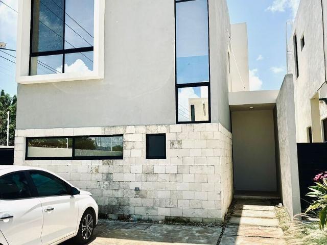 casa en renta en conkal | disponibilidad inmediata | privada nativa
