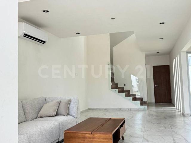 CASA EN RENTA EN CONKAL MERIDA YUCATAN