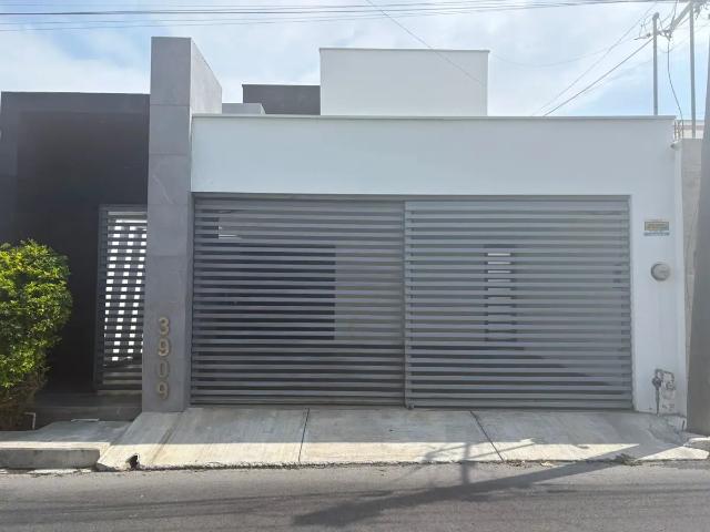 CASA EN RENTA EN CONTRY, MONTERREY