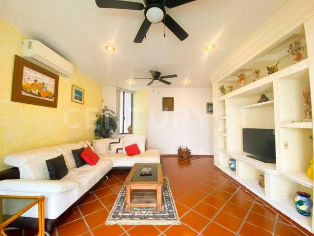 CASA EN RENTA EN COSTA AZUL, ACAPULCO, GRO